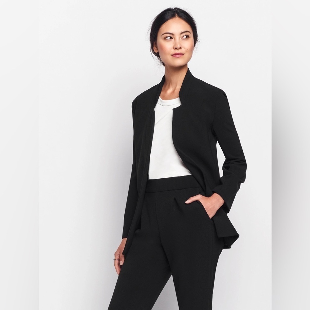 NEW Of Mercer Clarkson Blazer‎ in Black 12